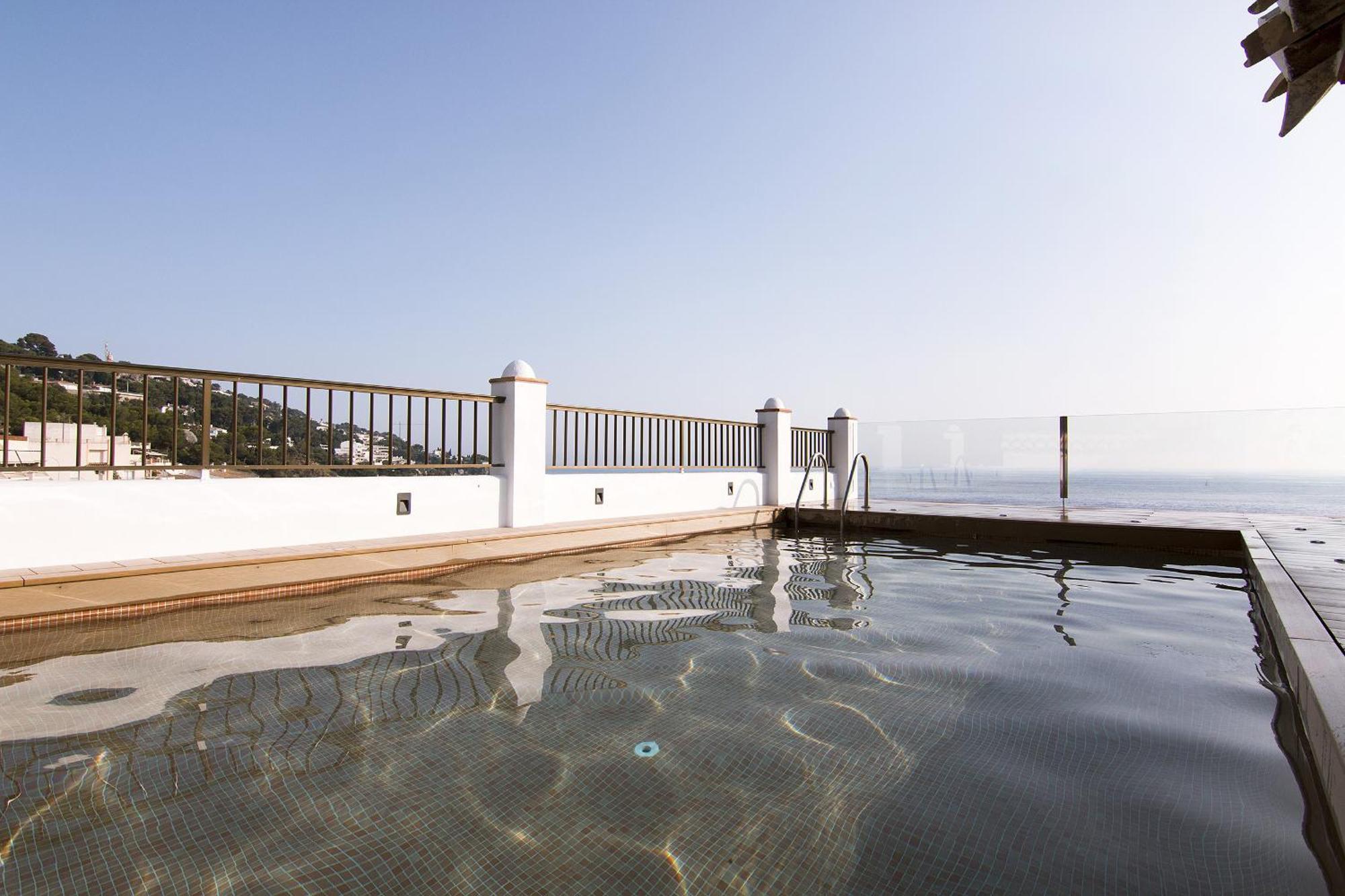 Chezmoihomes Duplex Penthouse With Swimming Pool La Herradura  Exterior photo