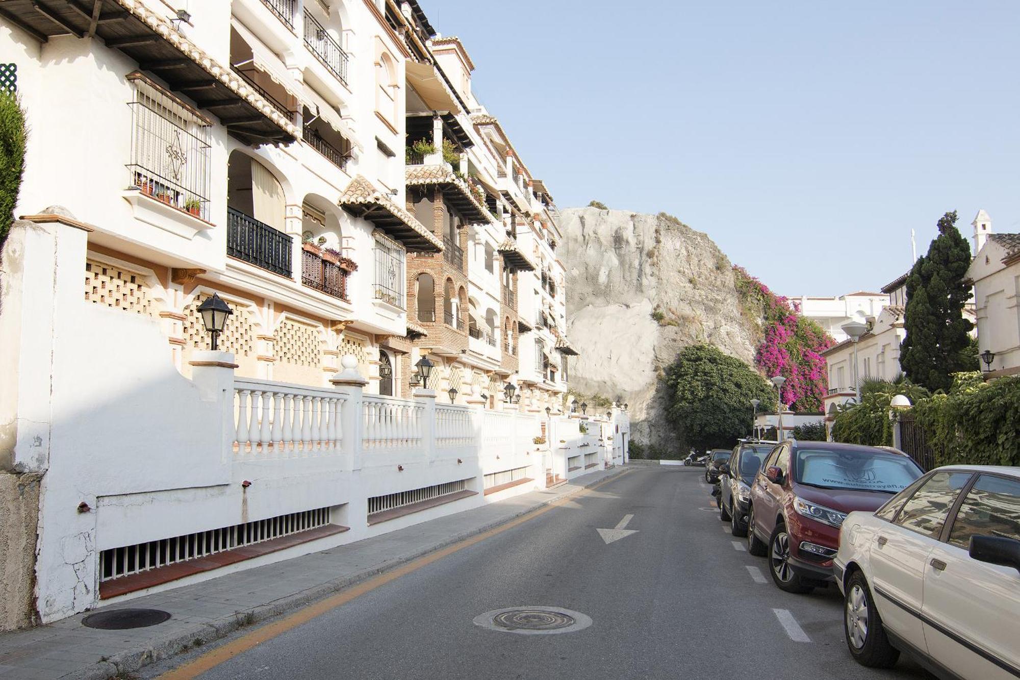 Chezmoihomes Duplex Penthouse With Swimming Pool La Herradura  Exterior photo